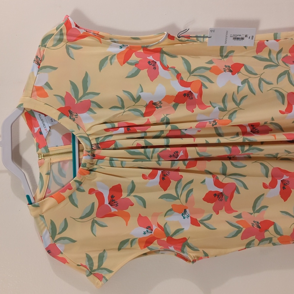 Floral top